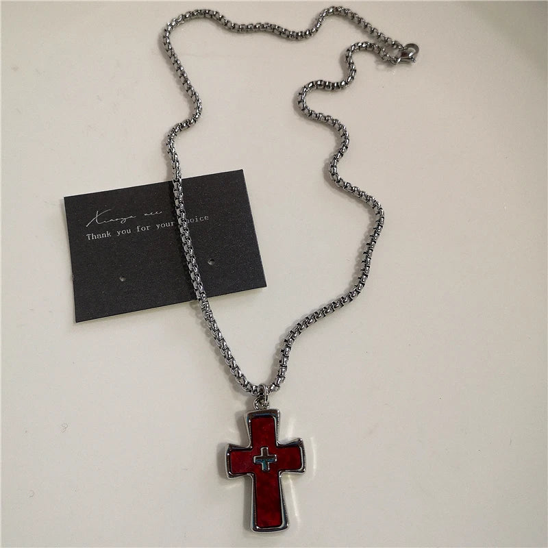 Gothic Rotes Herz Dornen Kreuz Ketten Halskette Für Frauen Männer Hip-Hop Persönlichkeit Trendy Charme Grunge Punk Schmuck Y2k zubehör