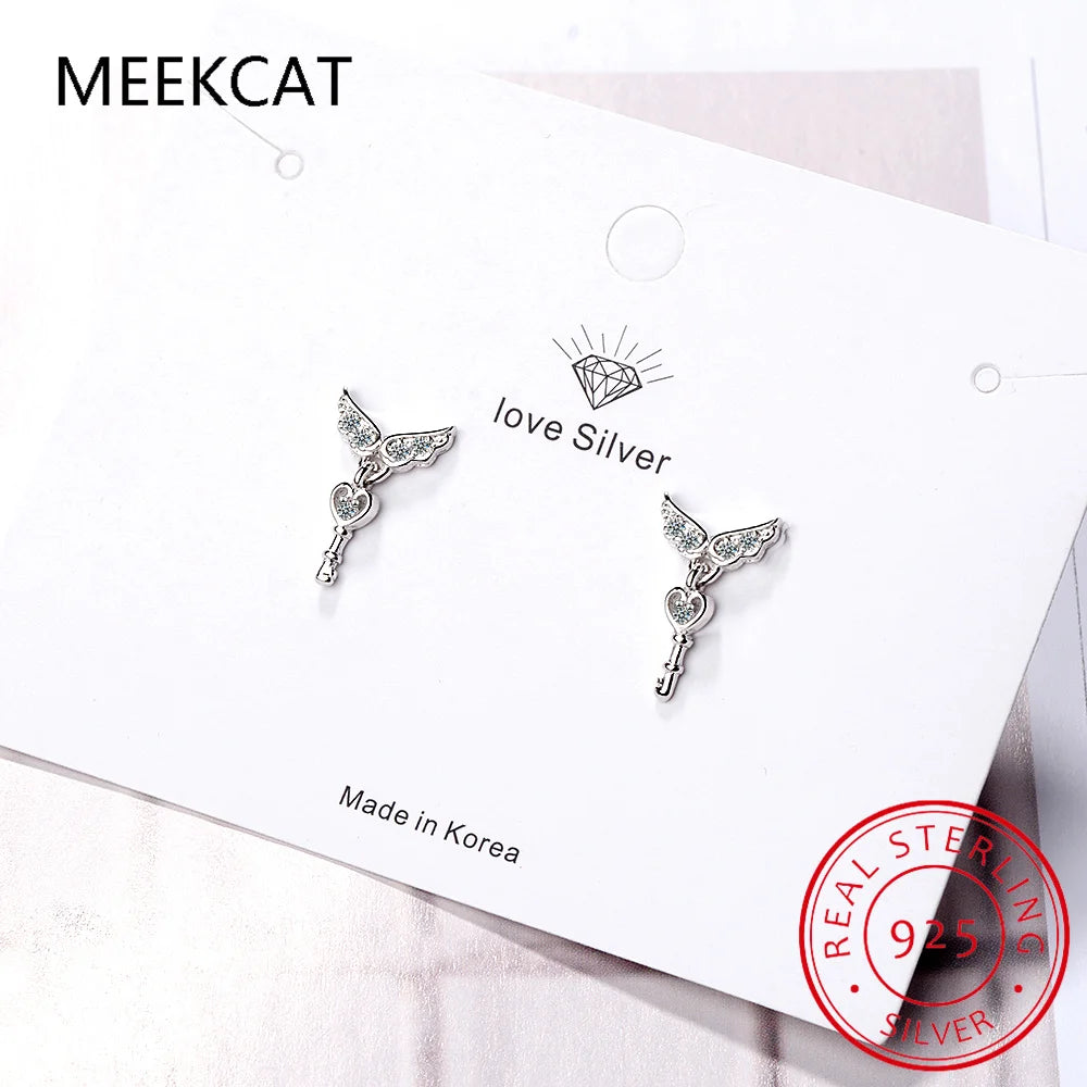 Echter 925er Sterlingsilber-Winkelflügel-Ohrring, modischer süßer Schlüssel, glänzender CZ-Bolzenohrring für Frauen, Hochzeit, Großhandel, Schmuck DA2572