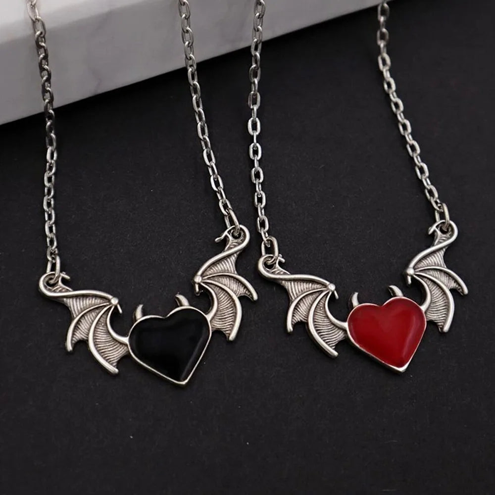 Gothic Vampire Bat Halskette Herz Anhänger Halskette Für Männer Frauen Hexe Schmuck Zubehör Bat Charme Halsband Beste Freund Geschenke