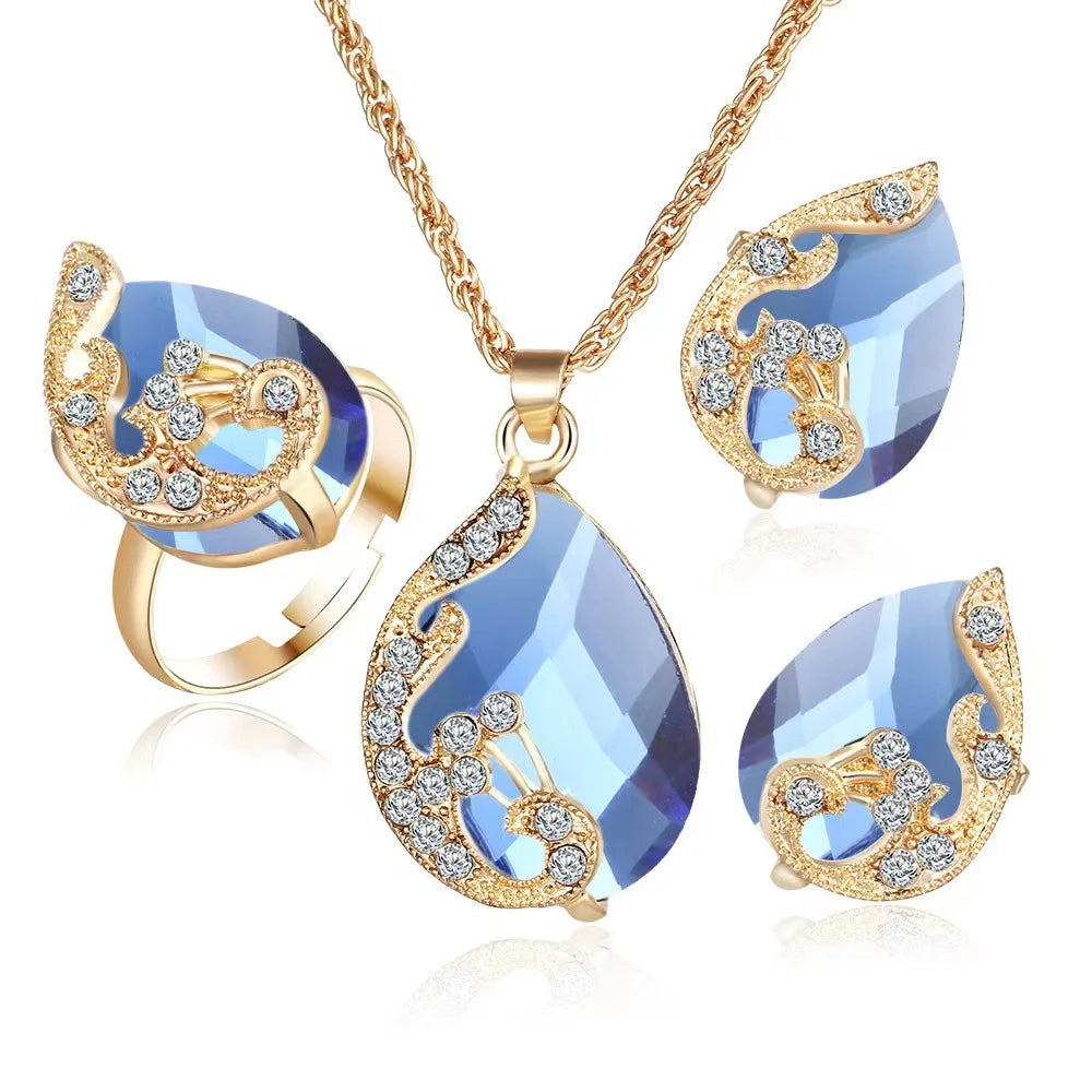 3PCS Pfau Edelstein Dame Schmuck Set Temperament Glänzenden Kristall Waterdrop Halskette Hoop Ohrring Ring Gold Farbe Abend Schmuck