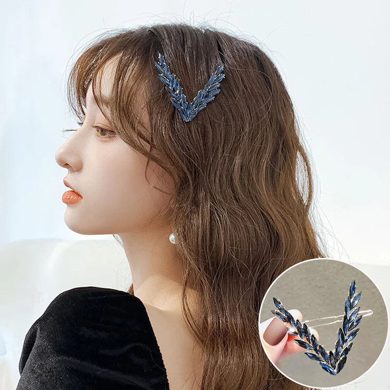 Luxus Glänzende Kristall Haar Clip Für Frauen Koreanische V Form Schnalle Haarnadeln Mädchen Haar Zubehör Headwear Mode Ornamente Geschenk
