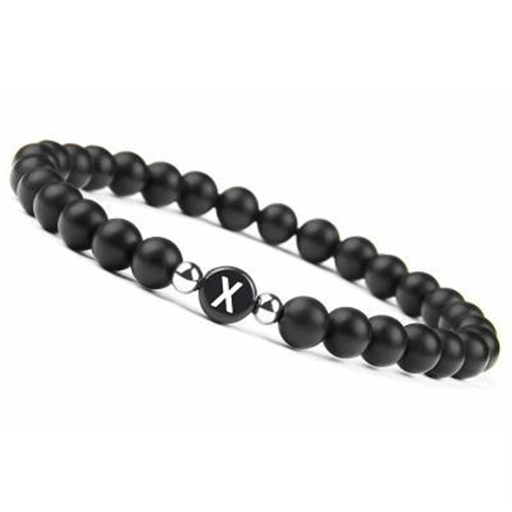 6 mm 26 Buchstaben-Armband, Unisex, schwarzer mattierter Stein, Perlen-Armreif, handgefertigt, DIY-Armband für Frauen, Männer, Paare, Freundschaftsgeschenke