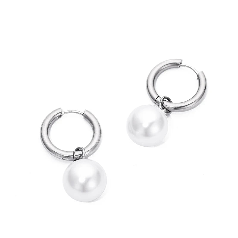 Mode Imitation Perle Anhänger Edelstahl Hoop Ohrringe Frau Runde Weiße Perlen Temperament Elegante Tropfen Baumeln Schmuck