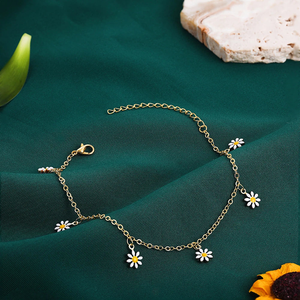 Elegante Daisy Blume Fußkettchen mit Handgemachte Perle Kette Fußkettchen für Frauen Sommer Strand Sandalen Zubehör Armband auf Die Bein