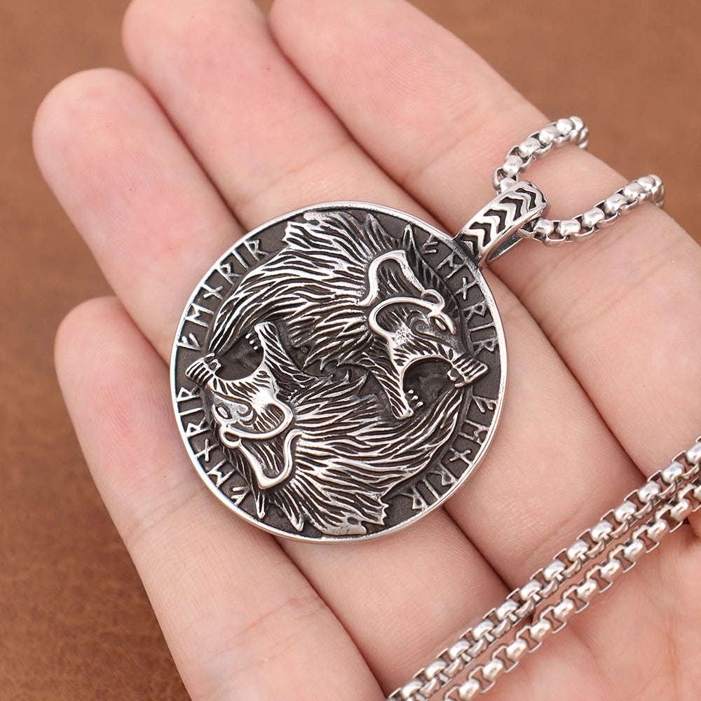 Wolf & Löwe Anhänger Halskette mit nordischen Runen Vintage Stil Wikinger Tribal Kette für Männer, Punk Biker Edelstahl Schmuck Geschenk