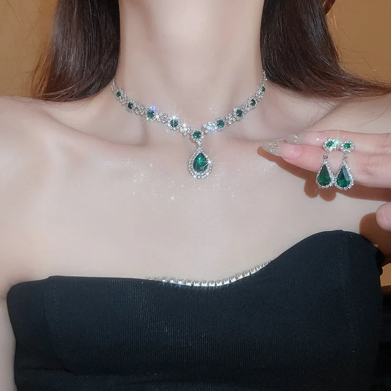 Glänzende Kristall Halskette Ohrringe Damen Mode Große Wassertropfen Strass Halsketten Hochzeit Abendkleid Schmuck Set