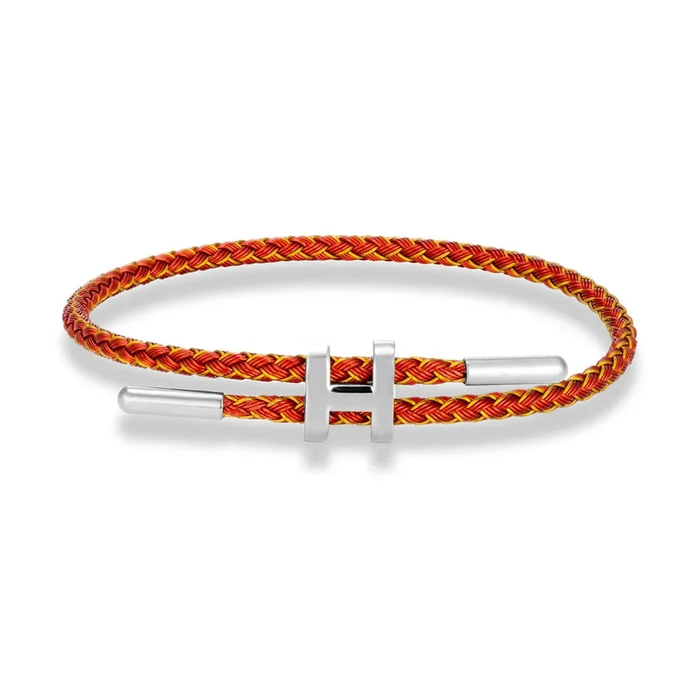 Stahlfarbe H Schnalle Feines Drahtseil Armband Hartgold Schmuck Schnur Perlen Glücksbringer Straße Straße Ungeblockiertes rotes Seil