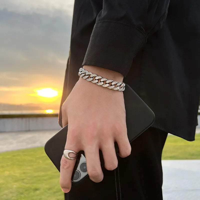 Volle Kristall Stein Kubanischen Kette Hip Hop Armband Für Männer Silber Farbe Metall Link Kette Strass Glück Verschluss Herren Armband