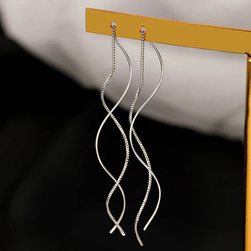 Koreanische Mode Lange Welle Quaste Ohrringe für Frauen Schmuck 2024 Trend Neue Rotierenden Twisted frauen 925 Silber Nadel ohrringe