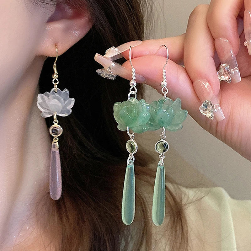 1 Paar Lotus Anhänger Quaste Ohrringe im chinesischen Stil für Frauen Mädchen klassische Retro elegante lange Tropfen Ohrringe Schmuck Geschenke