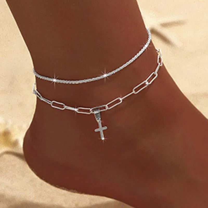 Funkelnde dünne Kette Fußkettchen für Frauen Zirkon Herz Kreuz Anhänger Doppelschicht Armband am Bein Fuß trendiger Sommer Strand Schmuck