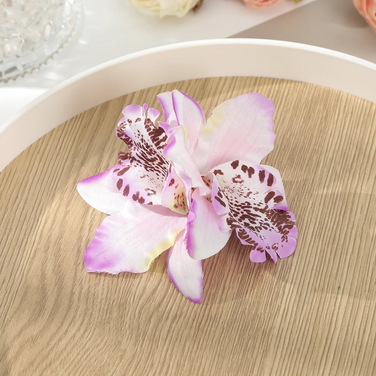 AWAYTR Böhmen Canna Blumen Kleine Haarspangen Hawaii Brautblumen Haarspangen Haarnadeln Haarspange für Hochzeit Haarschmuck