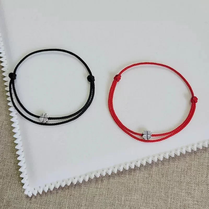 1/3Pcs Minimalistischen Vierblättriges Kleeblatt Armbänder Frauen Männer Einstellbare Handgemachte Rote Glück Seil Paar Freundschaft Schmuck Zubehör