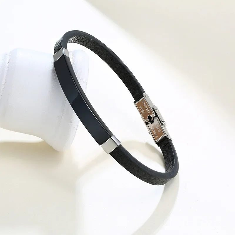 Schlichtes Herren-Armband aus schwarzem Leder, klassische Gold-/Schwarz-/Silberfarbe, geflochtene Armreifen aus Edelstahl für Männer, Geschenk für Freunde