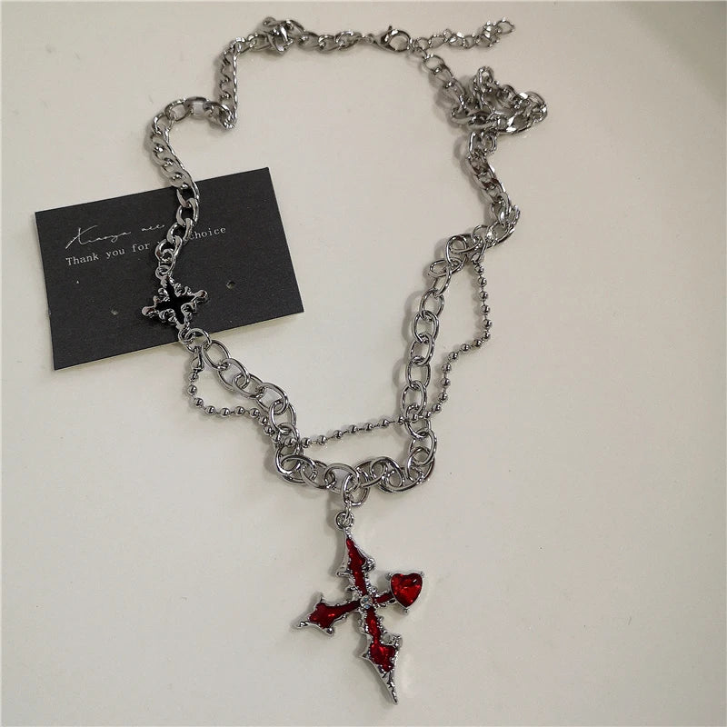 Gothic Rotes Herz Dornen Kreuz Ketten Halskette Für Frauen Männer Hip-Hop Persönlichkeit Trendy Charme Grunge Punk Schmuck Y2k zubehör