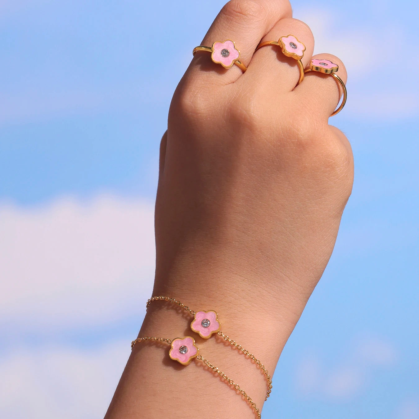 Kinderaccessoires Rosa Blume Zirkon Anhänger Gedrehte Kette Halskette Ohrringe Armband Ring Edelstahl Wasserdicht Geschenk