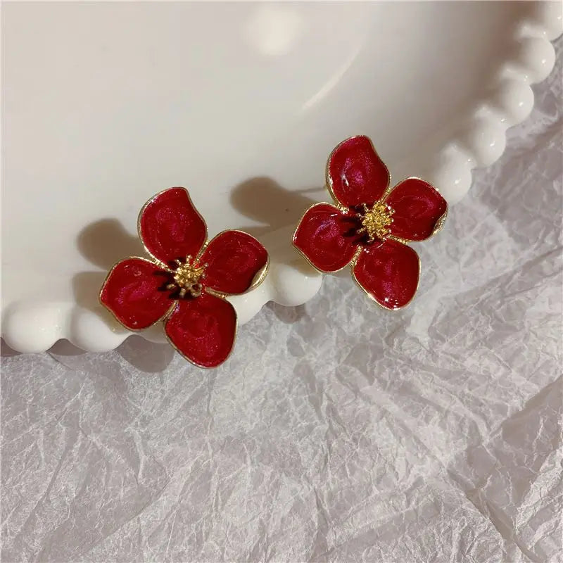 Süße Blume Ohrstecker für Frauen Vintage Metall Ohrstecker Mädchen Mode mehrfarbige frische Ohrring Party Hochzeit Schmuck