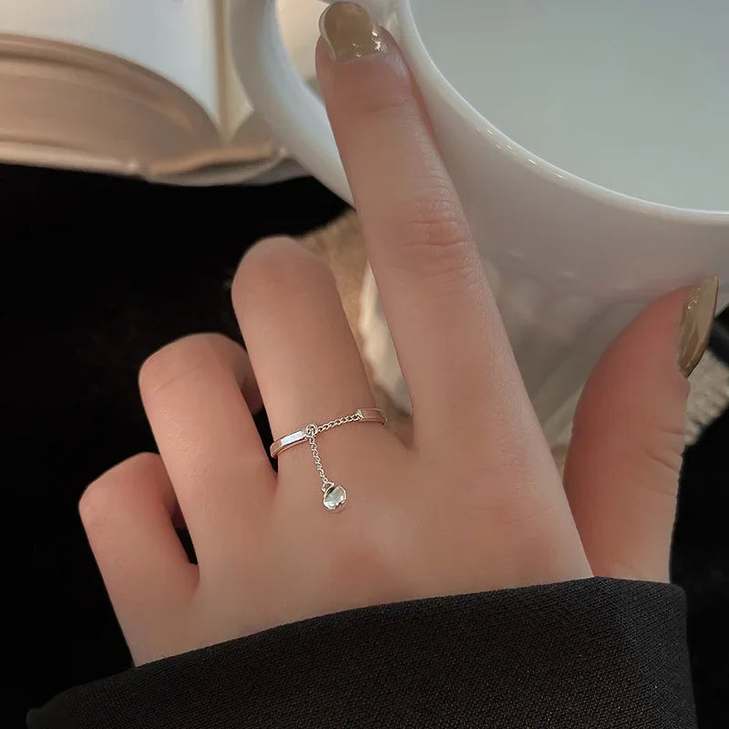 Romantische schöne weiße Schleife Ringe weibliche Mädchen exquisite Schmuck Ring mit glänzender Fliege Zirkon für Party Dating Liebhaber Geschenke