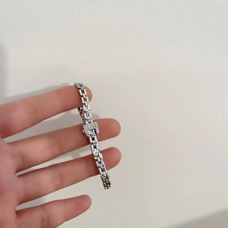 Vintage-Armband mit Schnalle, minimalistischer Luxus-Paar-Handschmuck für Männer und Frauen