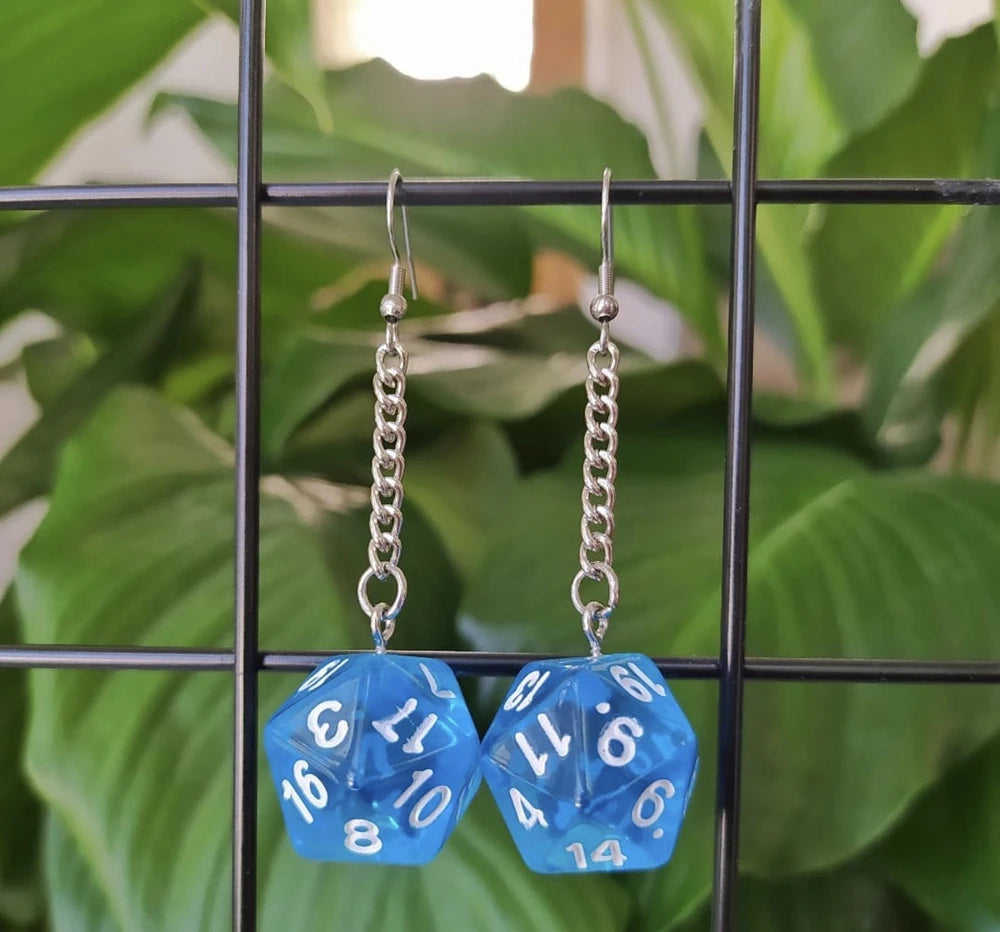 DnD D20 Harz Würfel Ohrringe für Frauen Candy Farbe Geometrische Lange Quaste Ohrring Weibliche Mädchen Partei Schmuck Geschenke
