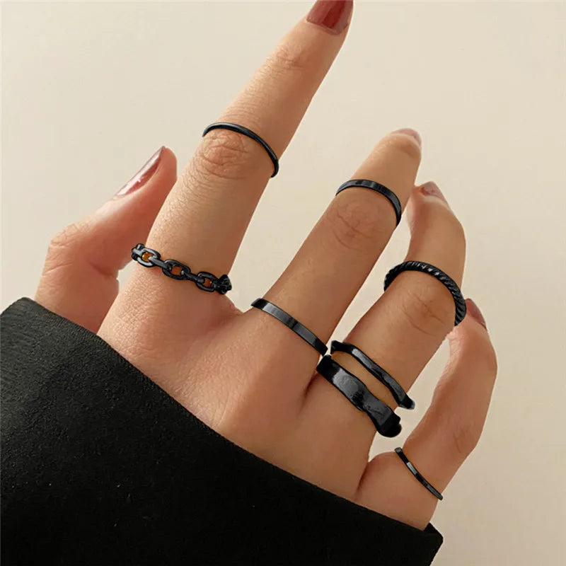 Boho Zirkon Ringe Set für Frauen, Gold Farbe Böhmen Kristall Brief Liebe Herz Mond Pfeil Blume Ring Hochzeit Schmuck Geschenke