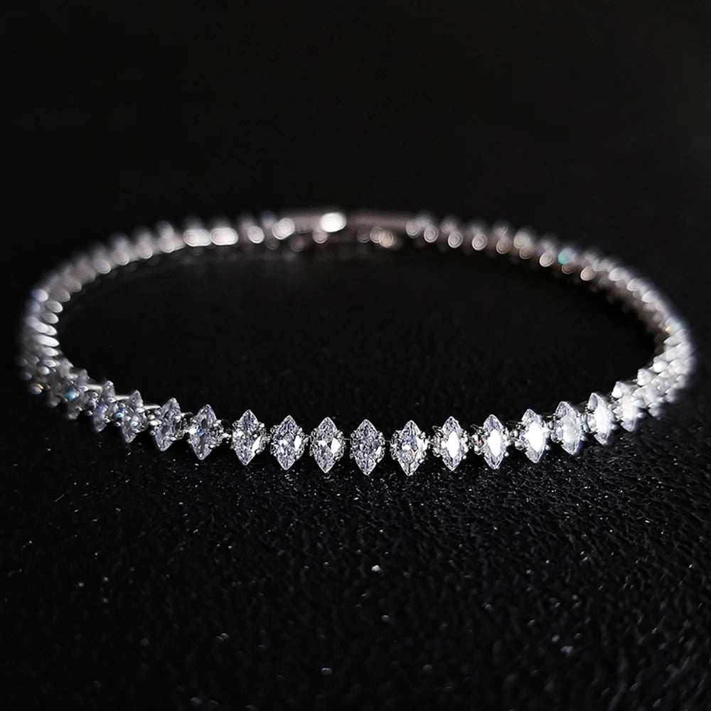 2024 neue Marquise Oval Square Cut Luxus Silber Farbe auf Hand Tennis Armband Armreif für Frauen Party Geschenk Schmuck S7062
