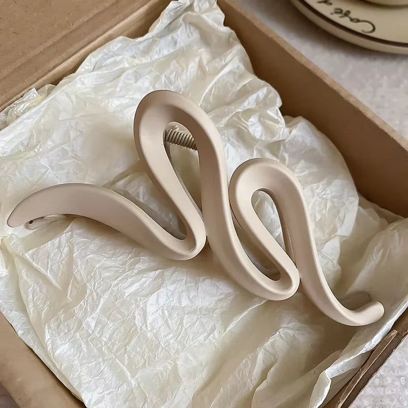 Mode Koreanische Einfarbig Acryl Welle Haar Krallen für Frauen Einfache Haar Clip Hohe Qualität Täglichen Haar Zubehör Mädchen Geschenk