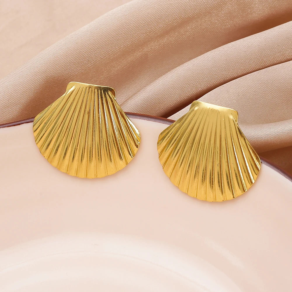 Fächerförmige Muschel-Ohrstecker aus Edelstahl für Damen, 2025, Nischendesign, Sommer, Strand, Party, Ohrringe, Edelstahl, Goldfarbe