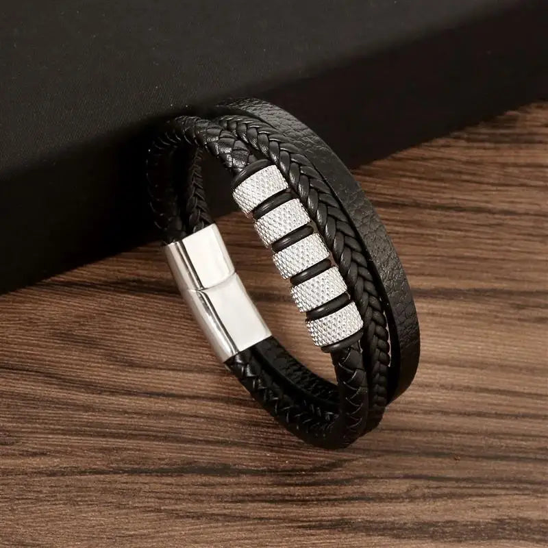 Punk Männer Leder armband mit Edelstahl Magnet verschluss geflochten mehr schicht ige Leder verpackung Armreifen Mann Schmuck Geschenk