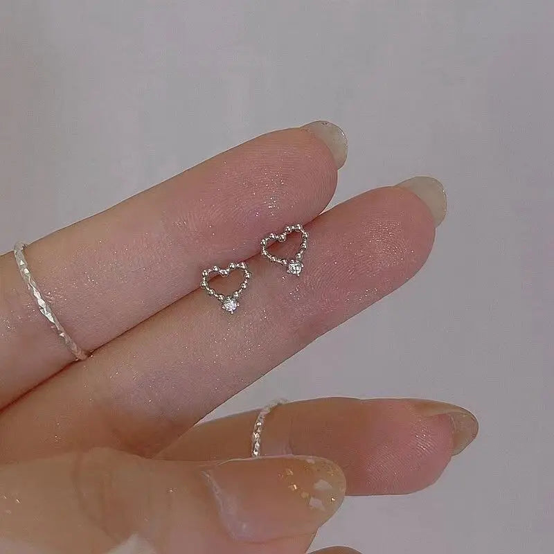 Koreanische Nette Ohr Piercing Wasser Tropfen Ohrringe für Frauen Kristall Kurze Quaste Hypoallergen Weibliche Ohrringe Partei Schmuck Brincos