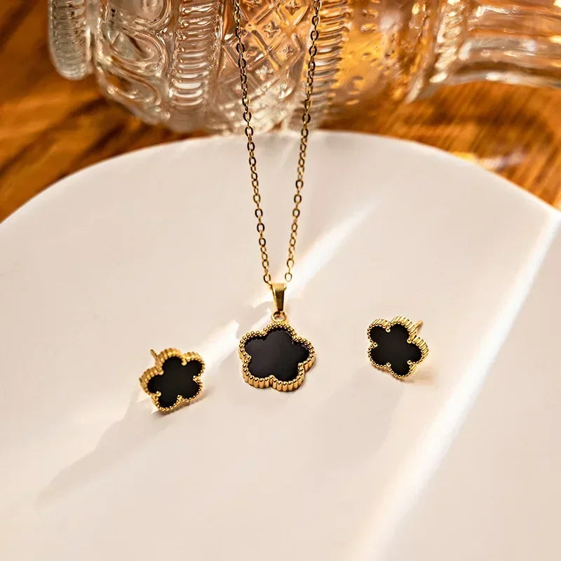 Neue Einfache Runde Perle Linie Imitation Perle Ringe Ohrringe Anhänger Halskette Vier-Stück Sets für Frauen Trend Jewerly Set Paty geschenk