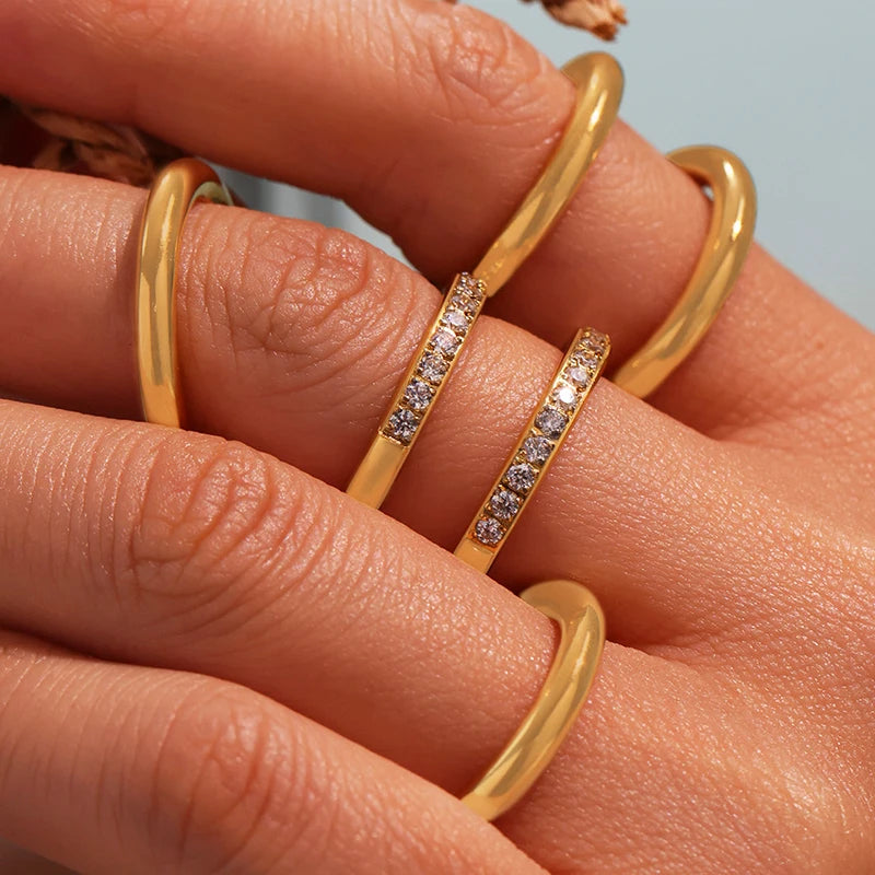 Liora 3-in-1-Ringe mit kubischem Zirkon für Damen, dünn, 18 Karat vergoldet, Edelstahl, Eheringe, Ringe für Frauen, Zeigefinger-Schmuck