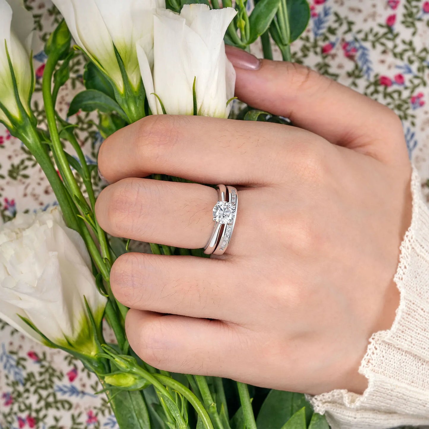 Newshe Verlobungsring aus 925er Silber, Ehering, Weiß-Gelb-Gold, Schmuck, luxuriöser Solitär-Ring mit rundem Kubikzircon und Diamanten