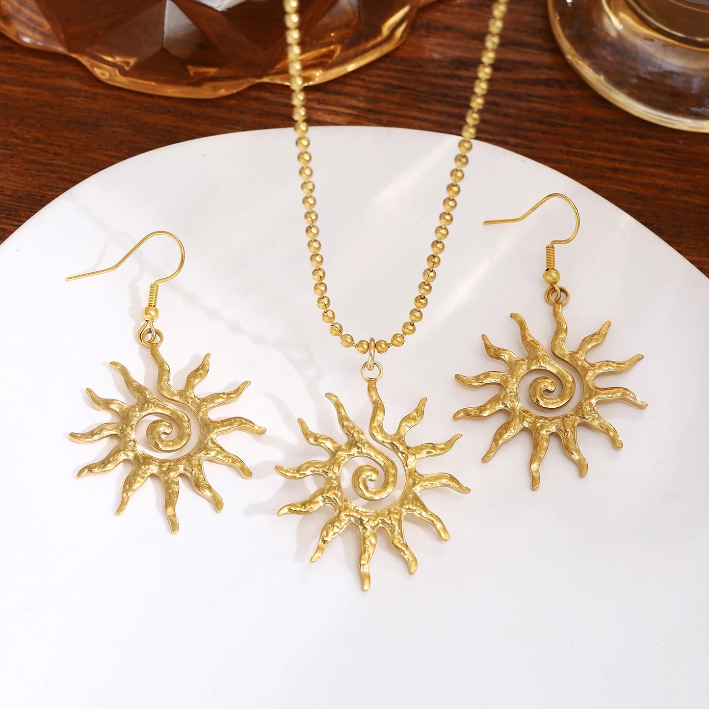 Sonnen-Halskette, Ohrringe, Set für Damen, Edelstahl, Goldkette, Feuer-Anhänger, Schmuck, Geschenk, hypoallergen, für den täglichen Gebrauch
