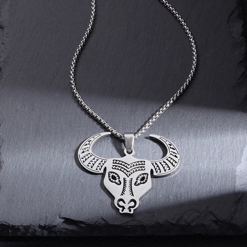 Gothic Green Stone Bull Skull Halskette Anhänger Punk Tier Halskette Herren Stier Sternzeichen Amulett Schmuck Jubiläumsgeschenk