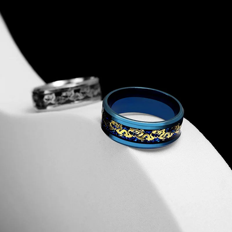 8mm Edelstahl Dominierenden Drachen Muster Ringe für Männer Frauen Punk Intarsien Blau Carbon Faser Ring bagues pour femme