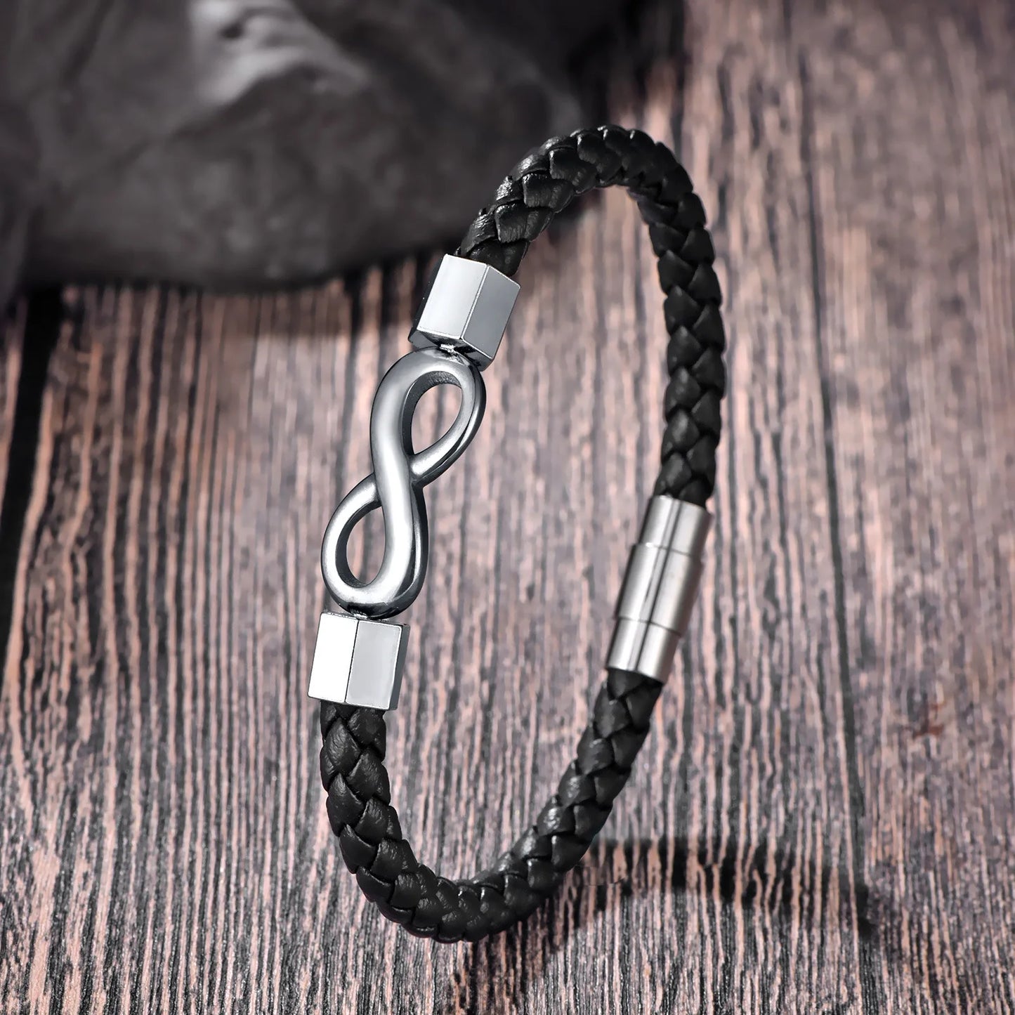 Klassisches Edelstahl-Lederarmband für Herren, Kettenarmband, Business-Charm, Schmuckzubehör für Papa und Freund