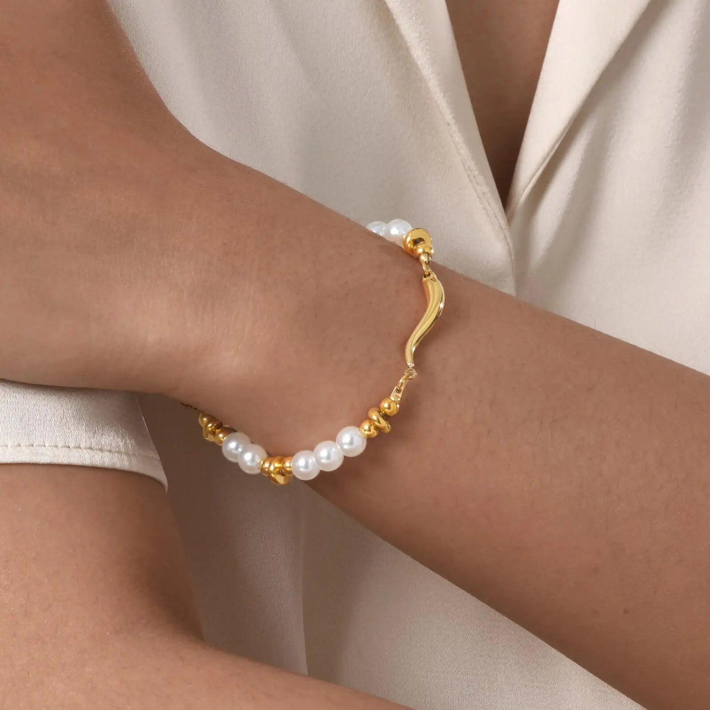 Vnox Original Design Helle Perle Armband Für Frauen Hochzeit Schmuck Elegante Edelstahl Kette Armband Modernen Trendigen Stil