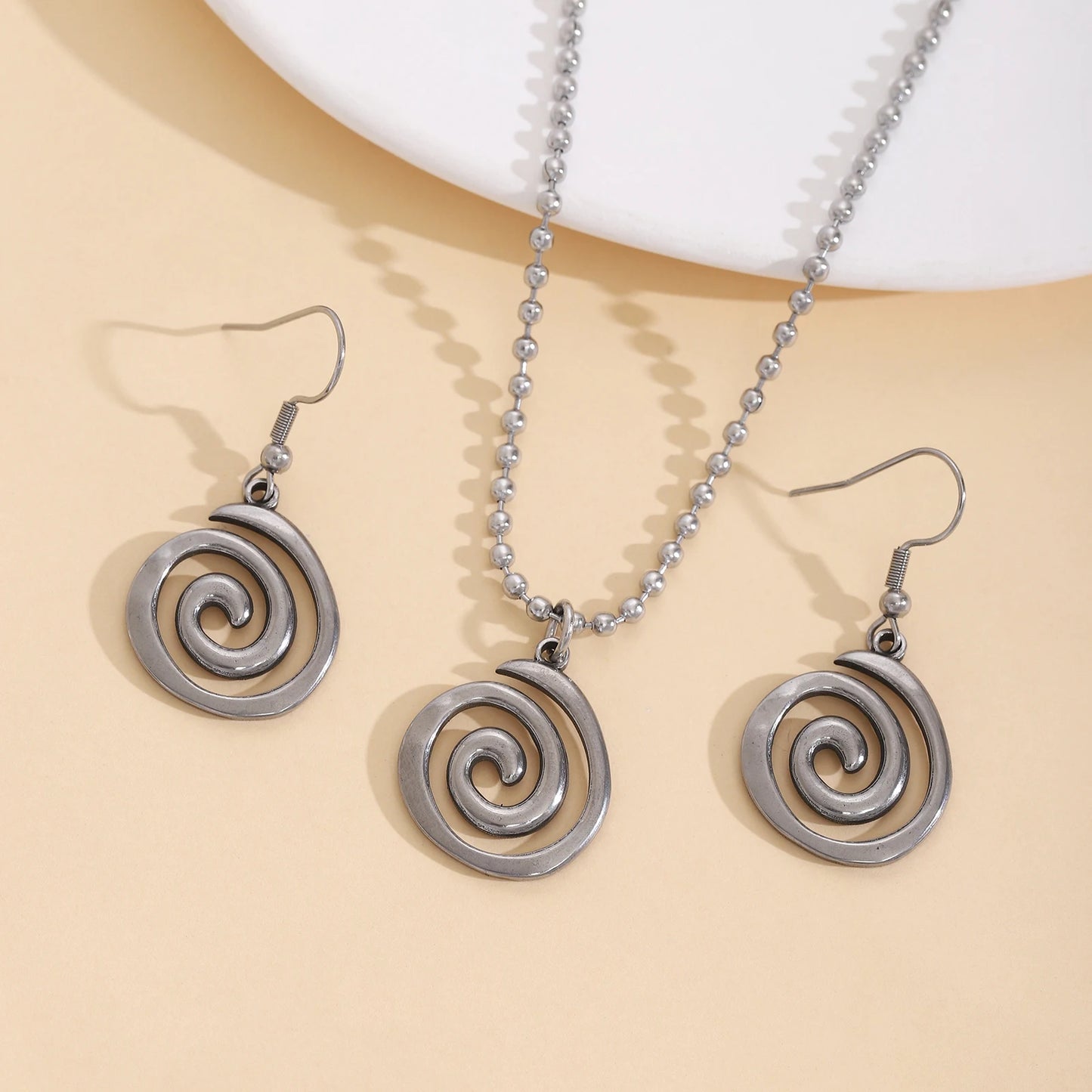 Sonnen-Halskette, Ohrringe, Set für Damen, Edelstahl, Goldkette, Feuer-Anhänger, Schmuck, Geschenk, hypoallergen, für den täglichen Gebrauch
