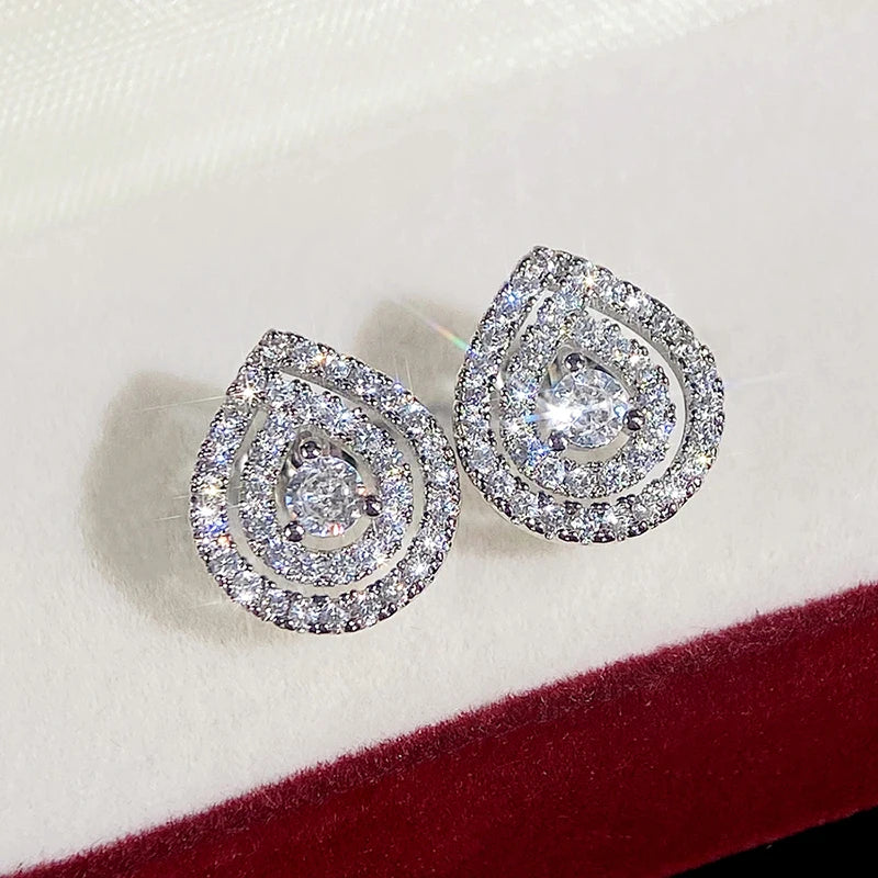 Huitan einfache geometrische geformte Zirkonia Ohrringe für Frauen Verlobung Hochzeit Trend Ohr Accessoires Ewigkeit Schmuck Geschenk
