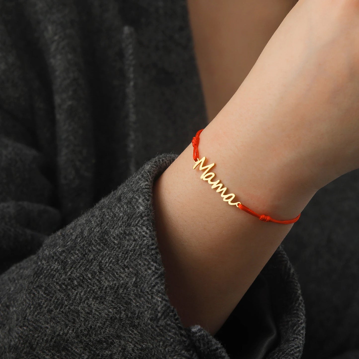 Teamer Buchstaben Mama Anhänger Armband Frauen Rote Schnur Armbänder Edelstahl Schmuck Pulseras 2025, Muttertagsgeschenk Großhandel