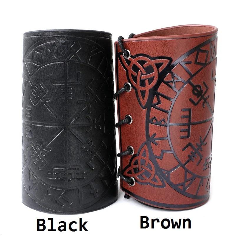 2024 Toten Design Nordic Viking Odin Kompass Armreifen für Mann Reiten Schutzausrüstung Geprägtes breites Lederarmband Punk-Schmuck