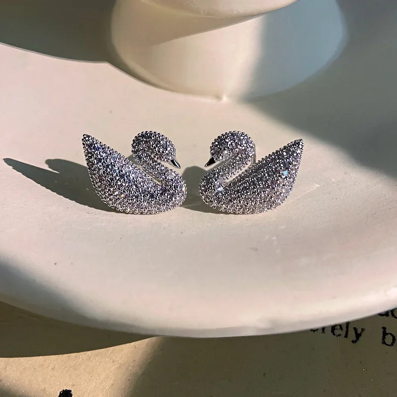 Elegante Zirkonia-Schwanen-Ohrringe, High-End-Feeling aus 925er Silber, Nadel, einzigartige Ohrdekorationen, modischer klassischer Schmuck