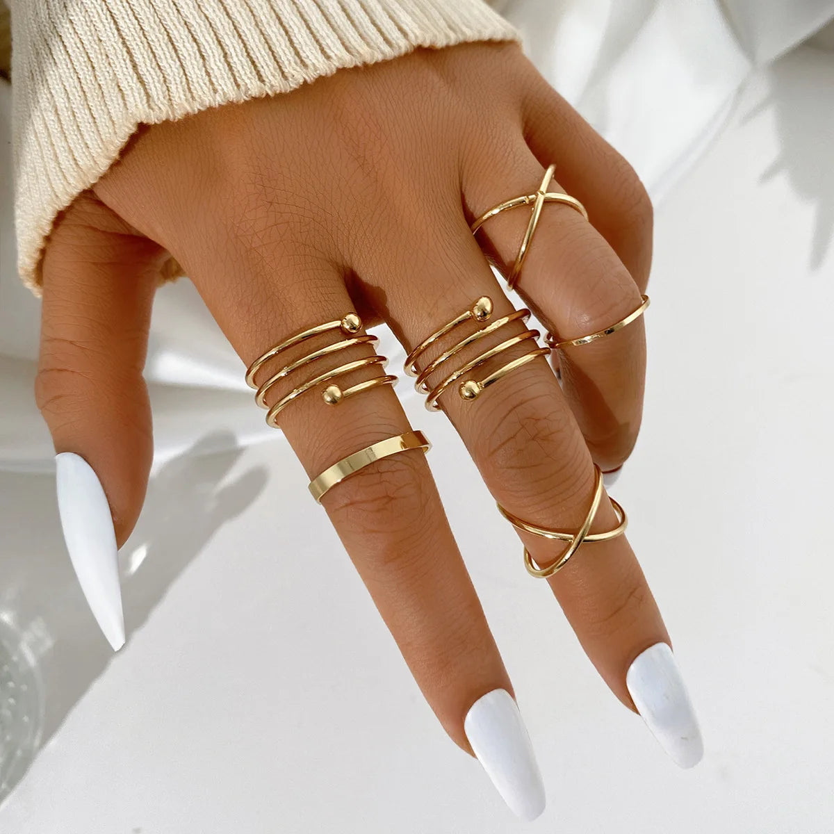 Boho Zirkon Ringe Set für Frauen, Gold Farbe Böhmen Kristall Brief Liebe Herz Mond Pfeil Blume Ring Hochzeit Schmuck Geschenke