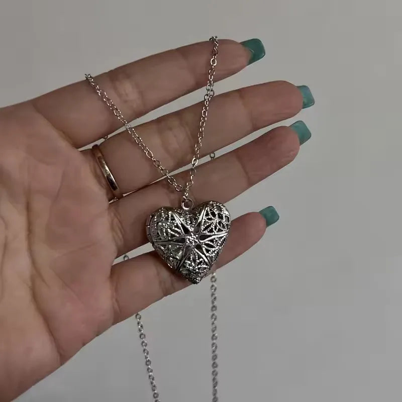 Silber Farbe Liebe Herz Foto Rahmen Anhänger Halskette Für Frauen ICH Liebe Dich Blumenmuster Herz Öffnende Medaillon Halskette Schmuck