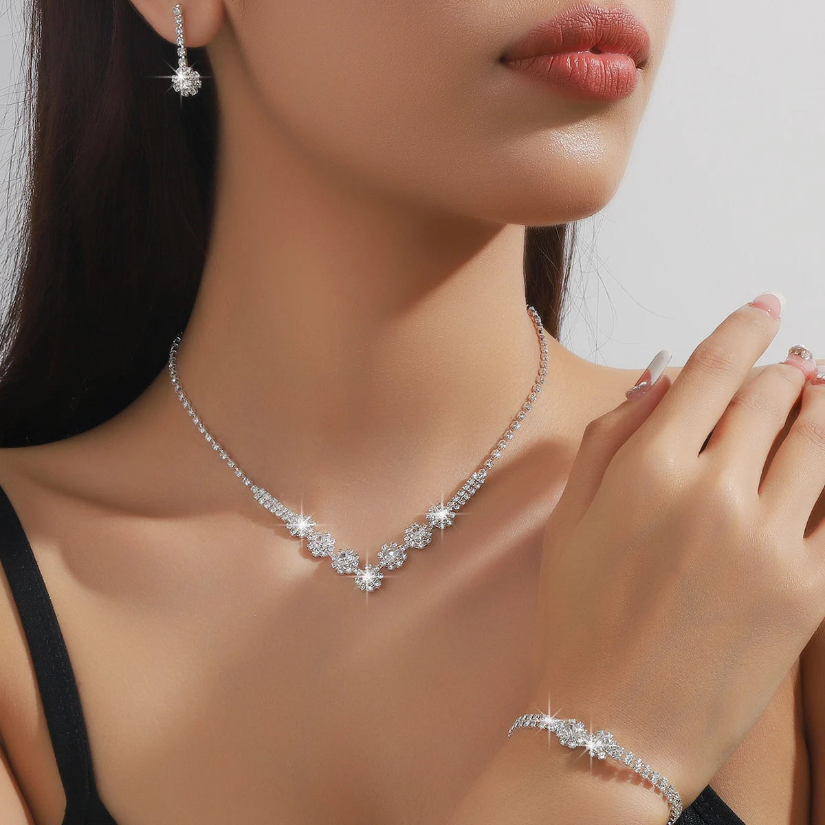 Hochzeit Saison Damen Mode Kupfer Klaue Kette Wassertropfen Halskette Ohrringe Armband Schmuck Set Hochzeit Bankett Festival Geschenk
