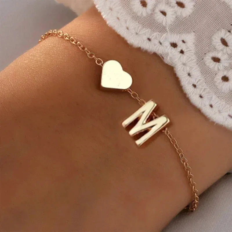 26 englische Anfangsbuchstaben-Armbänder für Liebhaber, Männer und Frauen, 2025, neue einfache DIY-Armbänder mit personalisiertem Namen, Legierung, Schmuck