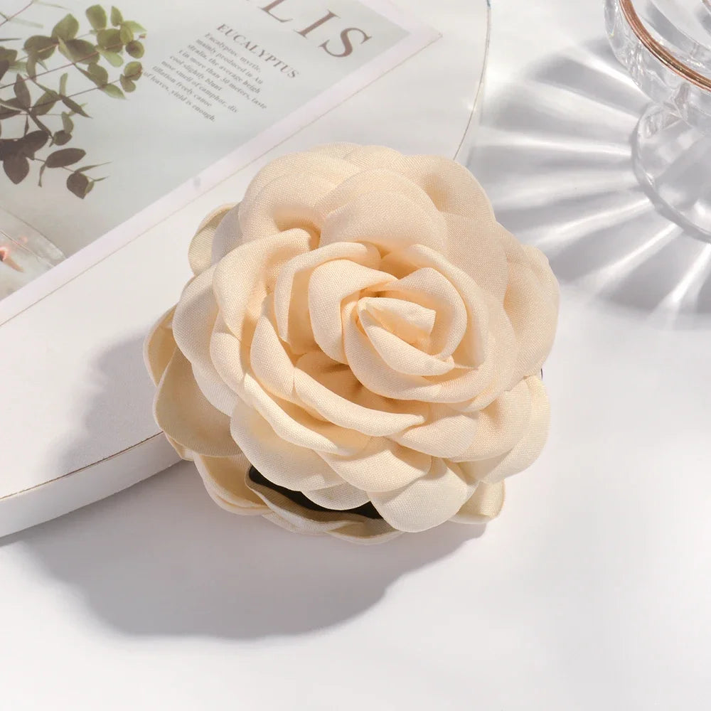 16 Farben Schweiß mittlerer Baumwollstoff Rose Blume Haarklammern für Frauen koreanische Ctach Shark Clamp Haarschmuck 2024