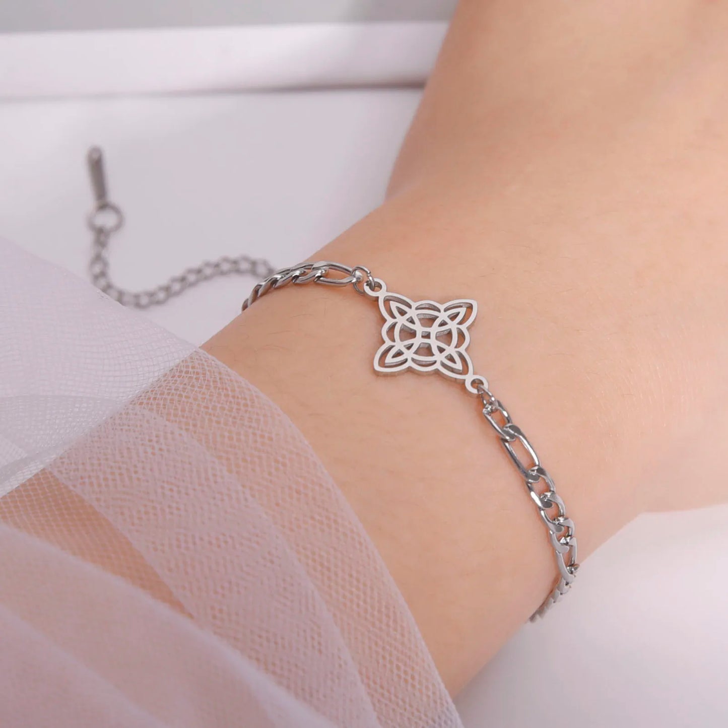 Hexerei Irish Celtic Knot Charms Armbänder Edelstahl Hexenknoten Kette Armband Damen Herren Vintage Liebe Schmuck Geschenke