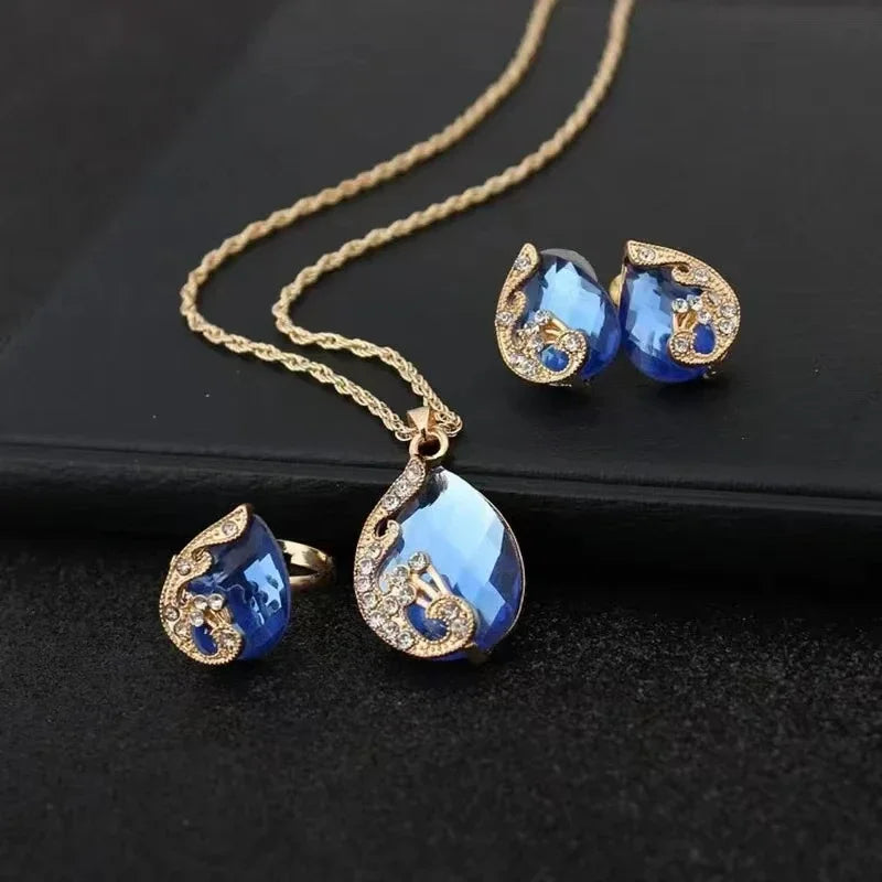 3PCS Pfau Edelstein Dame Schmuck Set Temperament Glänzenden Kristall Waterdrop Halskette Hoop Ohrring Ring Gold Farbe Abend Schmuck